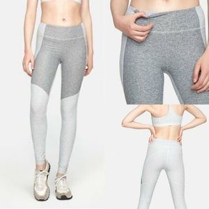 Outdoor Voices Two-Tone Warmup Full Length 7/8  Leggings Dove Ash Small